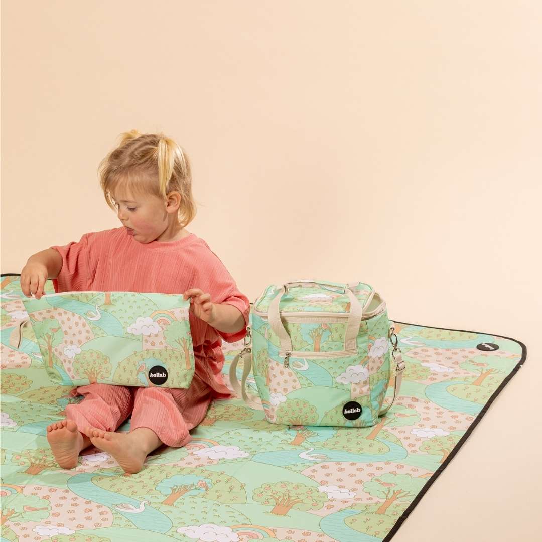 Mini Cooler Swan Lake