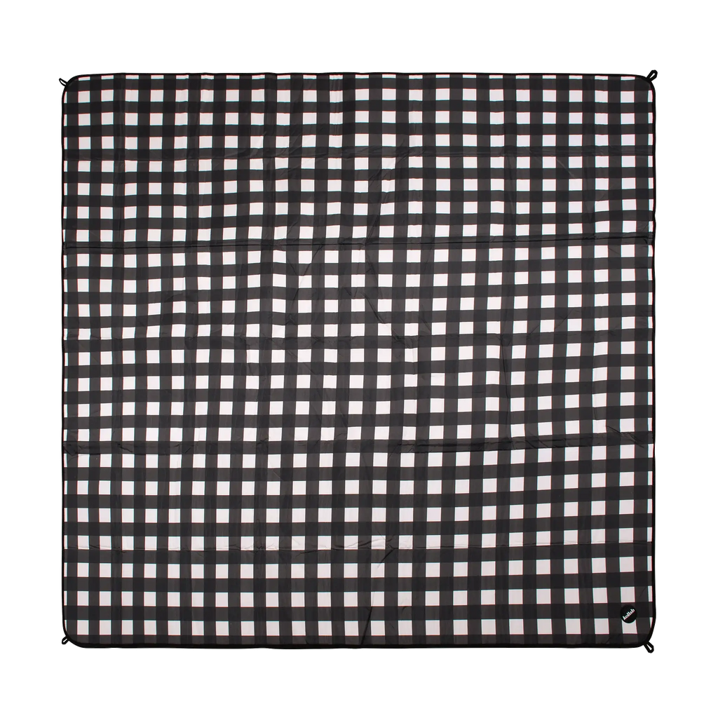 Medium Mat Black Check