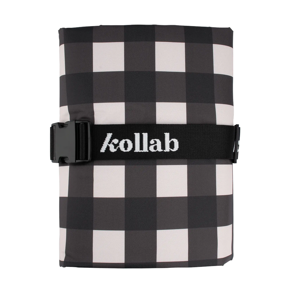 Medium Mat Black Check